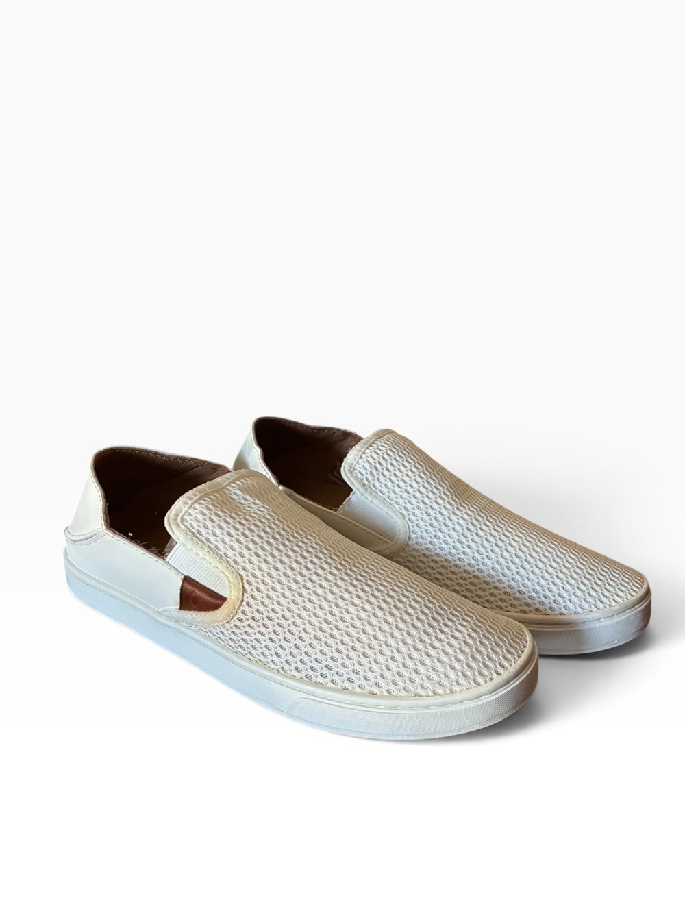 Olukai White Slip-On Mesh Sneakers Woman’s Size 8